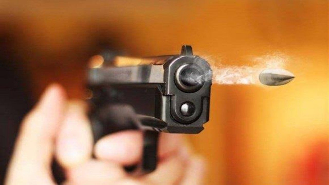 سعودي قرر قتل ابنته الشابة وعندما أخرج مسدسه ليقضي عليها وقعت مفاجأة لا تخطر على بال