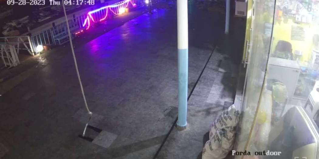 اتفرج بالفيديو لحظة وقوع الزلزال الذي ضرب وسط اليمن في محافظة تعز