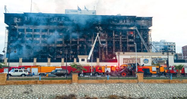 مصر: عشرات المصابين جراء حريق هائل بمقر مديرية أمن الإسماعيلية