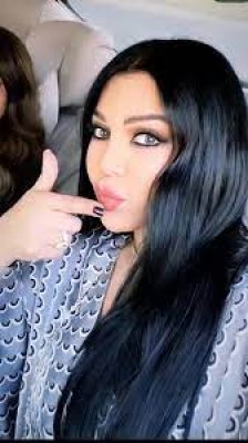 ترف باذخ وفخامة كبرى فاقت الخيال.. في هذا القصر تعيش الفنانة هيفاء وهبي حياة الملوك والأمراء.. (شاهد الصور)