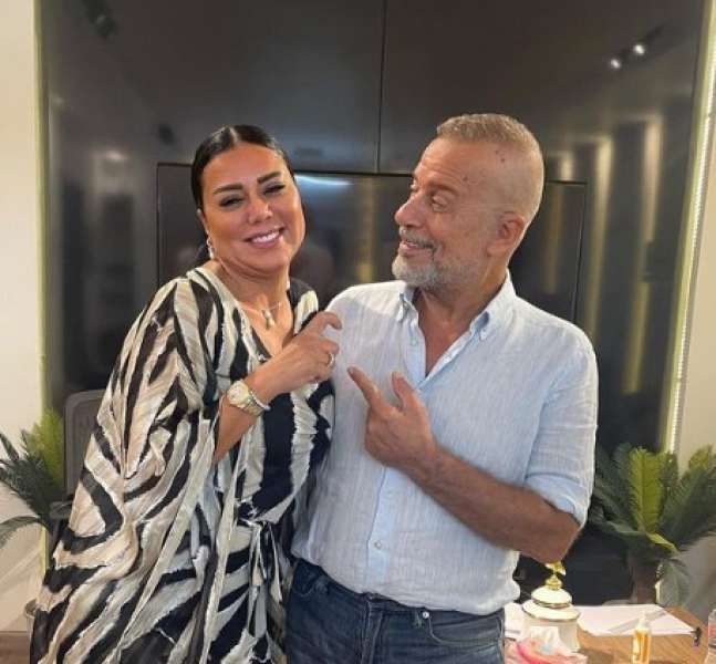 شاهد.. رانيا يوسف برفقة شريف منير في أحدث ظهور