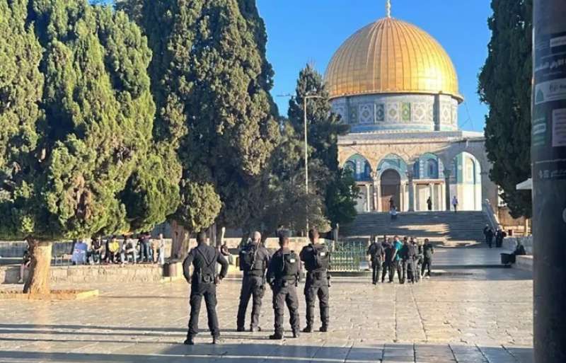 الأوقاف الفلسطينية: الاحتلال حول مدينة القدس والمسجد الأقصى لثكنة عسكرية