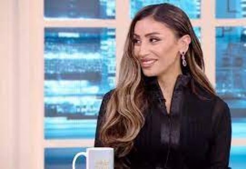 الموت يفجع دينا الشربيني ويخطف اعز ناسها والفنانة تنهار.. لن تصدق ما حدث معها وجعل جميع زملائها يبكون!!