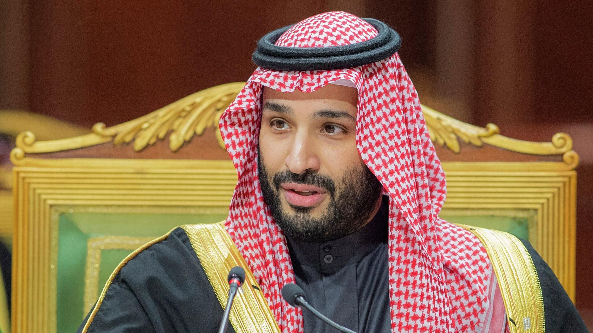 ولي العهد محمد بن سلمان يتخذ قرار للوافدين سيسعد الجميع !
