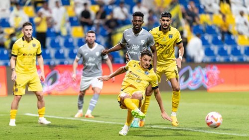 نتائج مباريات الدوري السعودي .. التعاون يصعد للصدارة مؤقتا