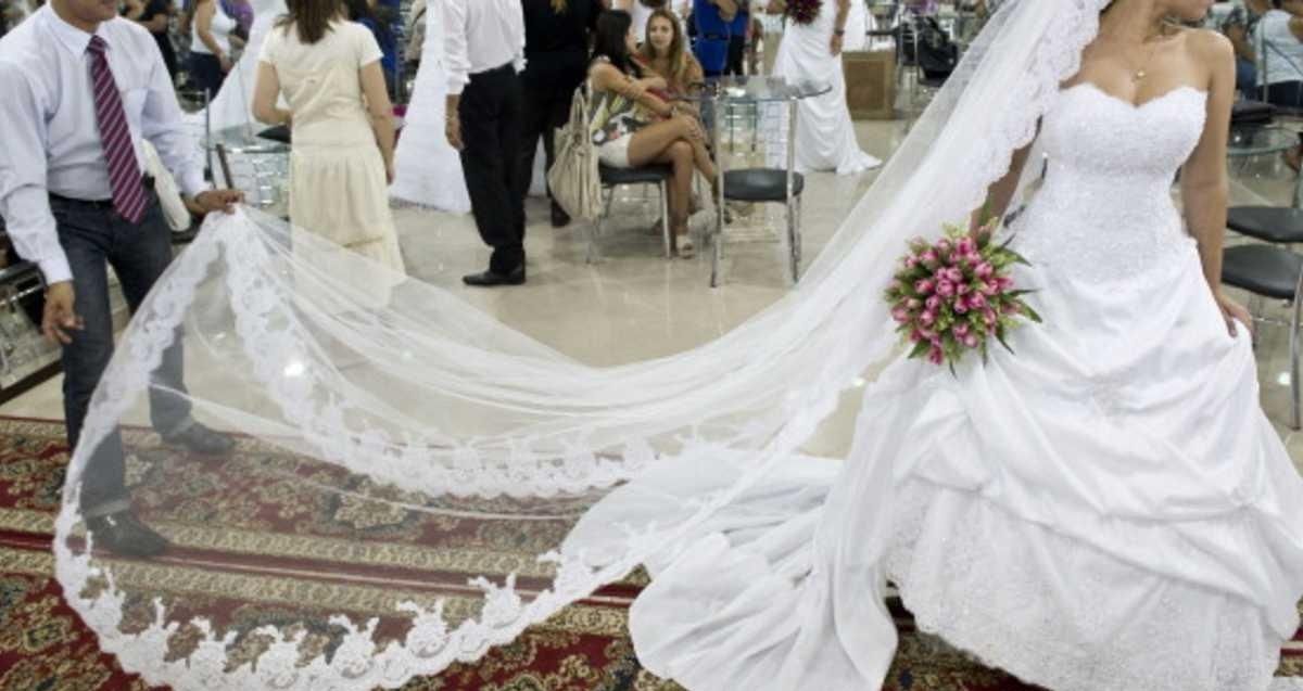 مواطن سعودي فقير يتزوج من سيدة أعمال صينية غير مسلمة ليحدث له مالم يكن في الحسبان!