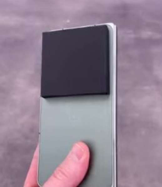 OnePlus تتحدى سامسونغ بهاتف مميز قابل للطي