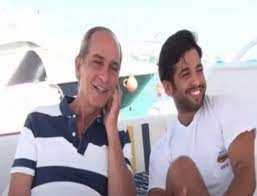 "بدأت هذه العلامات بالظهور ولم تتحمل".. تعرف على القصة الكاملة الحقيقية لتحول ابنة هشام سليم من أنثى الى ذكر!!