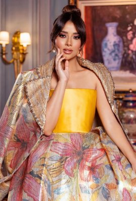 الفنانة اليمنية بلقيس فتحي تتحدى الجميع وتظهر بهذه الاطلالة الجريئة والصادمة..لن تصدق ماذا اردت!!