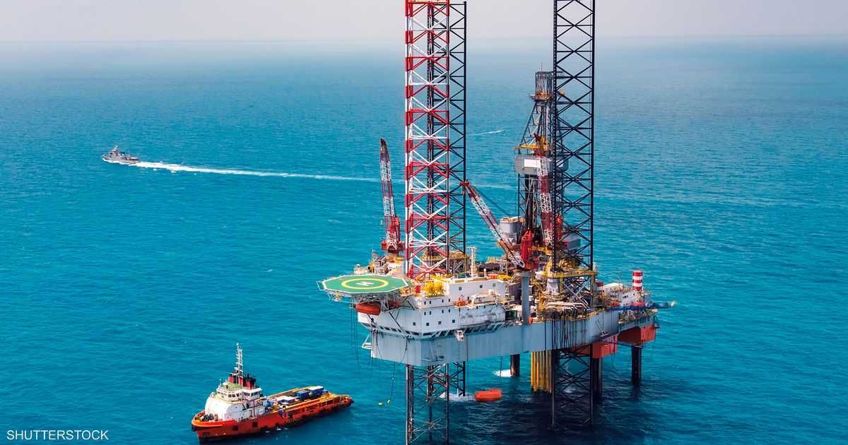 العالم اليوم - بيانات اقتصادية أوروبية ضعيفة تهبط بأسعار الذهب الأسود