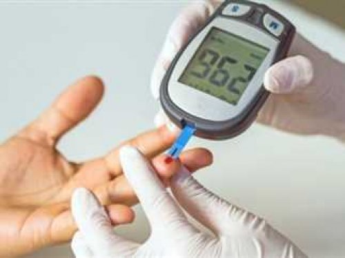 أقوى مليون مرة من إبر الانسولين.. أوراق هذه الشجرة المباركة تخفض مستوى السكر في الدم فوراً وتقلل من تركيز الجلوكوز .. جربها ولاتتردد!!