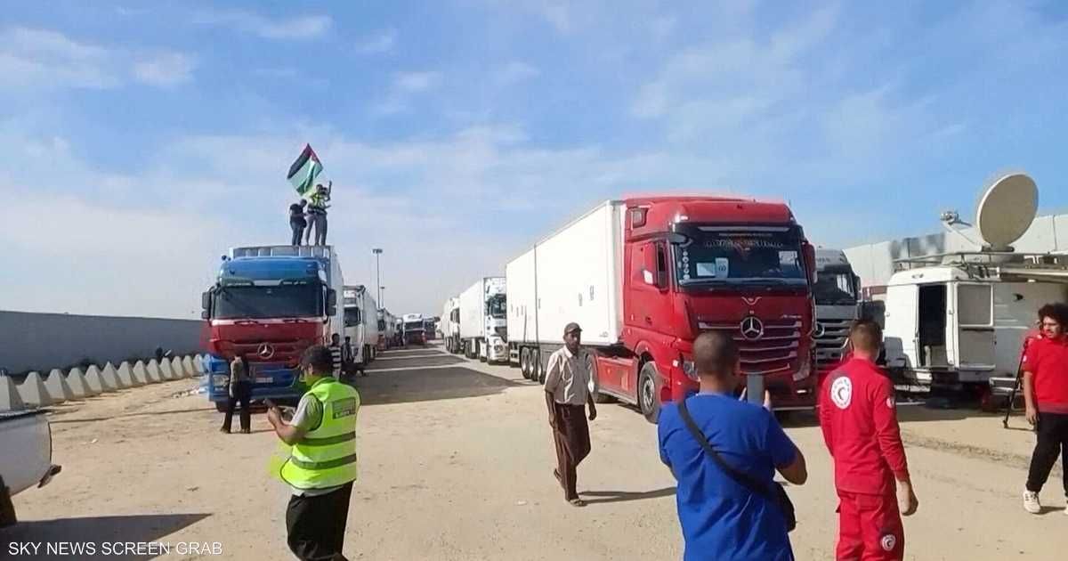 العالم اليوم - "قطرة قطرة".. مساعدات غزة رهينة هذه الصعوبات