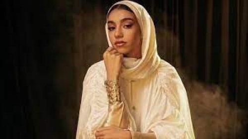 بحزن شديد.. زينة عماد تتعرض لوعكة صحية تنقل على آثارها المستشفى.. وهذا هو المرض الذي تعاني منه!!