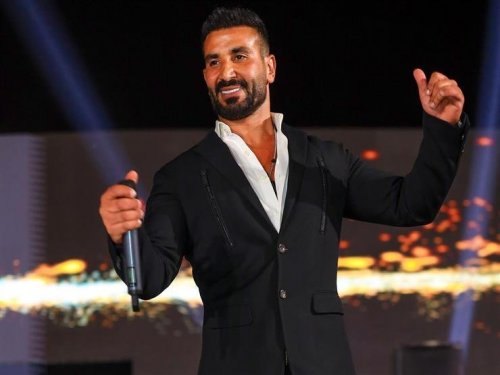 أول صورة لخطيبة الفنان أحمد سعد الجديدة الذي طلق زوجته علياء بسيوني بسببها والجمهور.. "بجد ملكة جمال"!!