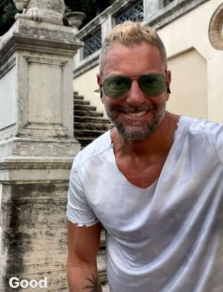 ظهور جديد لـ تامر هجرس على إنستجرام