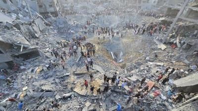 أخبار اليمن : 400 شهيد وجريح في مجزرة جباليا