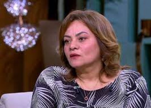 كاملة أبو ذكري توجه رسالة لاذعة للفنان بيومي فؤاد: لا يشرفني إني أكون زميلة لك في هذه المهنة؟!