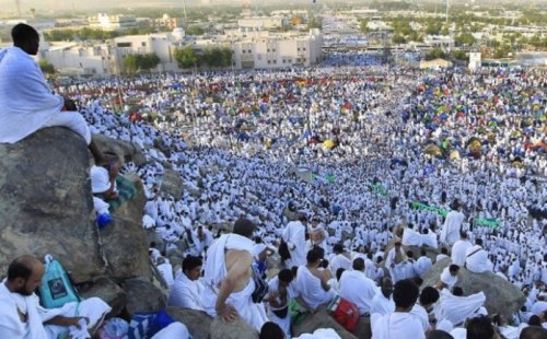 أسماء الفائزين في القرعة العلنية لـ 38 تأشيرة حج عادية غير إشرافية.. الأوقاف أعلنتها