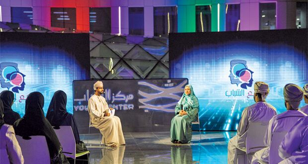 الثلاثاء المقبل .. بدء النسخة الثالثة من برنامج «مع الشباب»