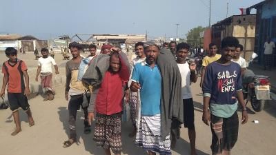 أخبار اليمن : عودة 29 صياداً بعد عام من التعذيب في سجون إريتريا