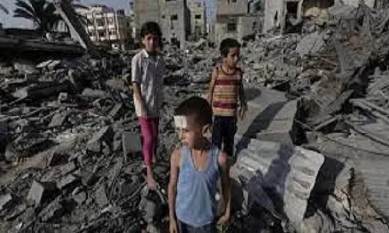 وفاة أكثر من 5 آلاف طفل فلسطيني منذ بداية العدوان الإسرائيلي.. بالتزامن...
