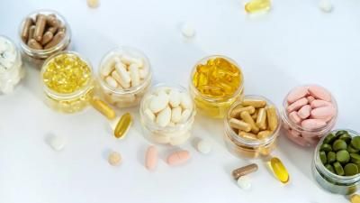 أخبار اليمن : احذروا.. الإفراط في تناول الفيتامينات يضرُّ بصحتكم!