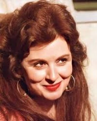 جنسية الفنانة سعاد حسني الحقيقية انكشفت أخيراً والجمهور مصدوم.. مش مصرية ولا لبنانية!