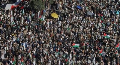 أخبار اليمن : مسيرة كبرى في صنعاء تجدد دعمها لفلسطين