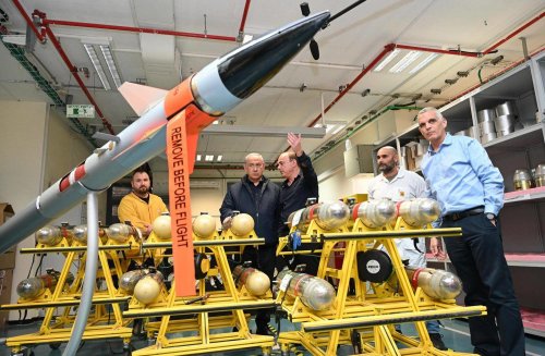 مصادر: نتنياهو سيقبل اعتزال السياسة .. ولكن بهذا الشرط .. تفاصيل