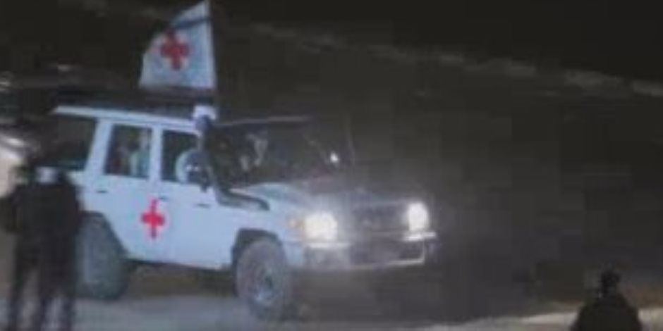 القاهرة الإخبارية: وصول المحتجزين إلى الجانب الفلسطينى من رفح وتسليمهم لمصر