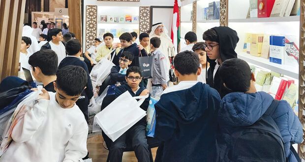 سلطنة عـمان تشارك فـي معرض الكويت الدولي للكتاب