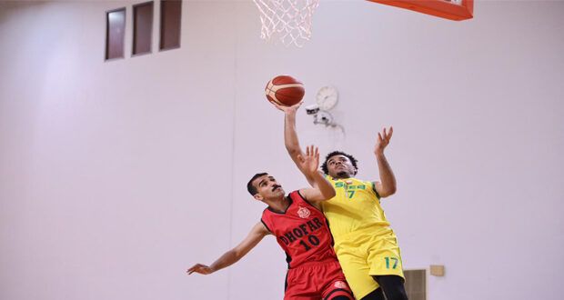 السيب يعبر ظفار والبشائر يتفوق على نزوى فـي دوري عام السلة