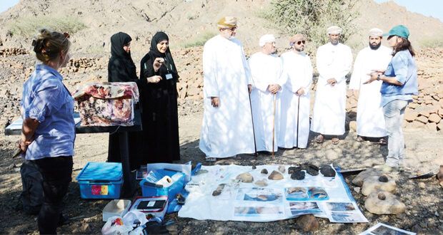 محافظ شمال الشرقية يزور المواقع الأثرية والمشاريع التنموية بالمضيبي