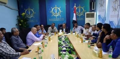 أخبار اليمن : اجتماع حكومي يناقش تطوير موانئ الحديدة