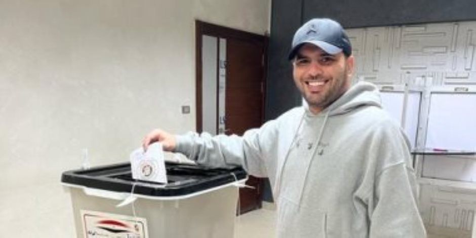 عماد متعب يدلى بصوته فى الانتخابات الرئاسية 2024