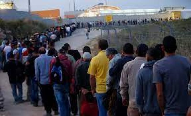 الاحتلال الإسرائيلي يرفض عودة العمال الفلسطينيين