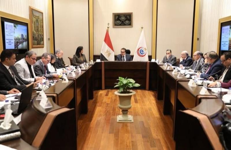 وزير الصحة يترأس اجتماع اللجنة العليا للسياحة العلاجية