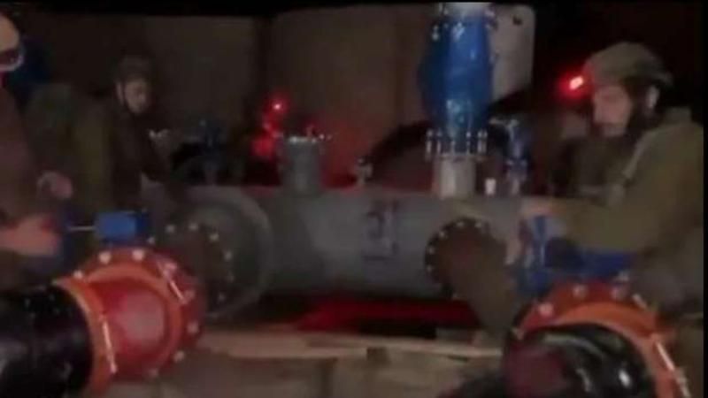 أول رد من فصائل غزة على بدء الاحتلال إغراق الأنفاق: «سنتعامل معها...