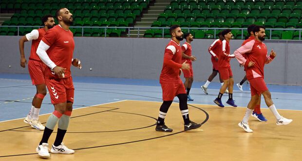 منتخبنا الوطني لليد الصالات يكثف استعداداته واليوم وصول المنتخب الإيراني