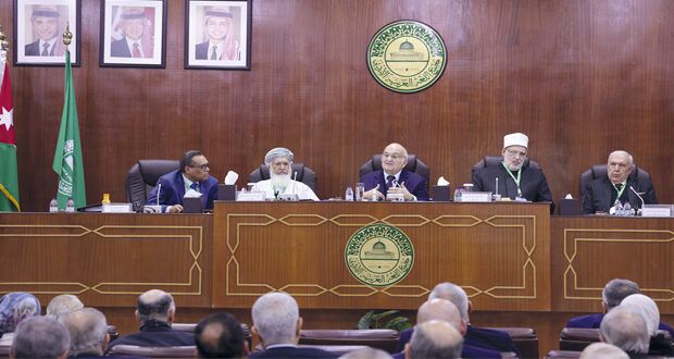 مجمع اللغة العربية الأردني يحتفي باليوم العالمي للغة العربية