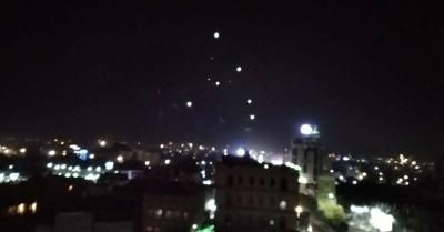 أخبار اليمن : ألعاب نارية تضيء سماء صنعاء فرحاً بكأس غرب آسيا