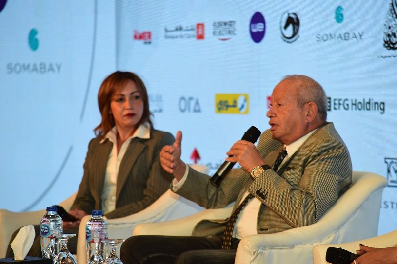 في حوار موسع خلال مؤتمر دوت الخليج: بيئة الاستثمار في عين رجل…