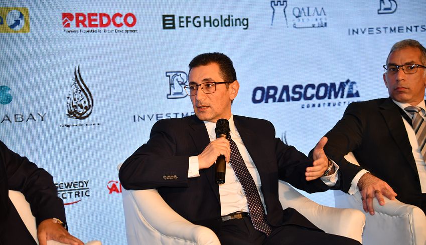 في الجلسة الثانية من مؤتمر دوت الخليج: أيهما فرس الرهان.. المستثمر…