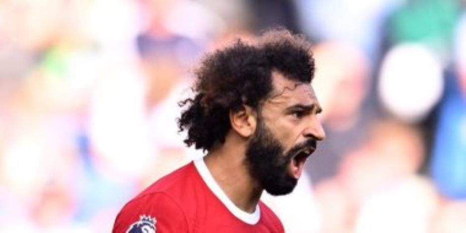 محمد صلاح يهدر ركلة جزاء فى الشوط الأول من مباراة ليفربول ضد نيوكاسل