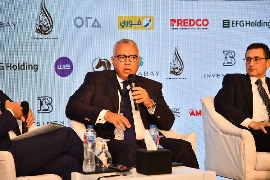 في الجلسة الثانية من مؤتمر دوت الخليج: أيهما فرس الرهان.. المستثمر…