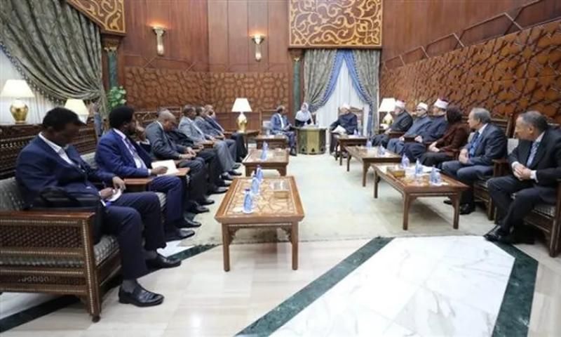 الرئيس الصومالي: نحن في حاجة لعلماء الأزهر الشريف