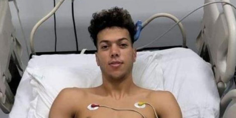 طبيب الأهلى يتواصل للاطمئنان على تطورات حالة إمام عاشور