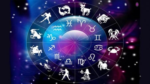 من الكفاح المالي إلى قمم الغنى: رحاب منيعم تحدد الأبراج التي ستجني أموالاً طائلة في 2024... ترى، هل تقع من بين الحظوظ الذهبية؟