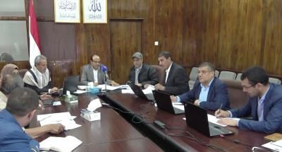 أخبار اليمن : إحالة 4 متهمين بقضايا فساد إلى النيابة