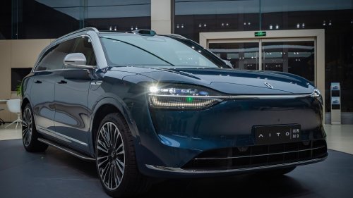 هواوي تكشف عن سيارة عائلية جديدة أكثر فخامة